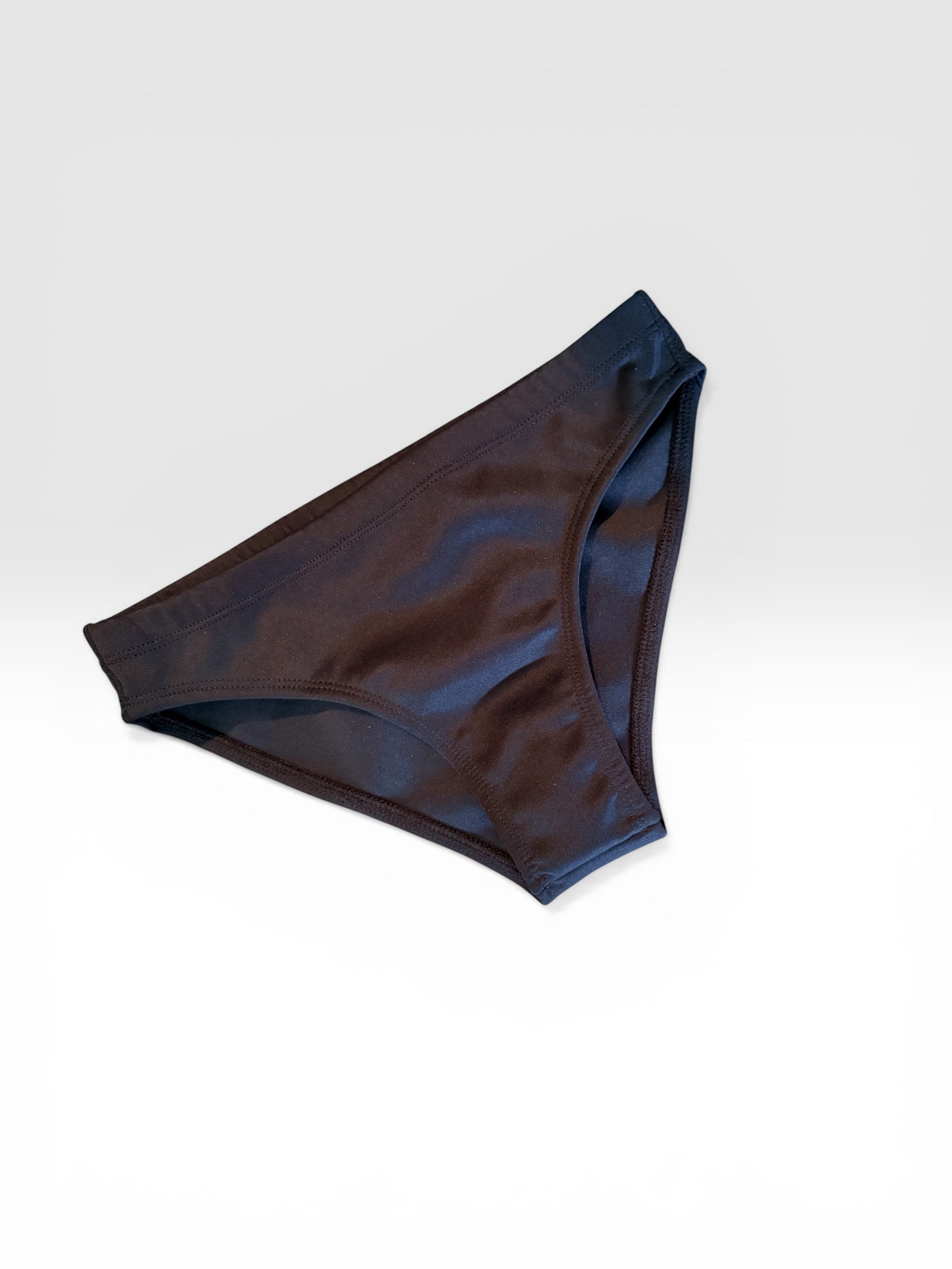 "CLASSIC BLACK" standard Classic Physique Briefs